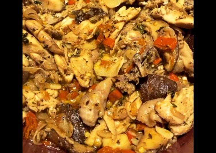 Langkah Mudah untuk Menyiapkan Chicken mushroom garlic butter yang Bisa Manjain Lidah