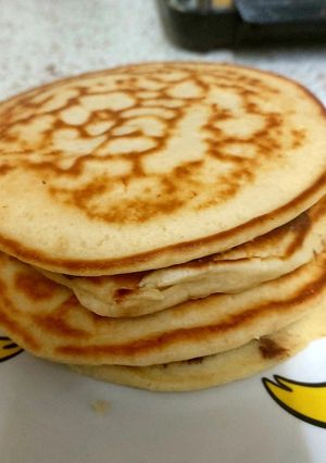A picture of My Pancake Tuesday Fluffy Pancakes with Nutella filling 🥞.