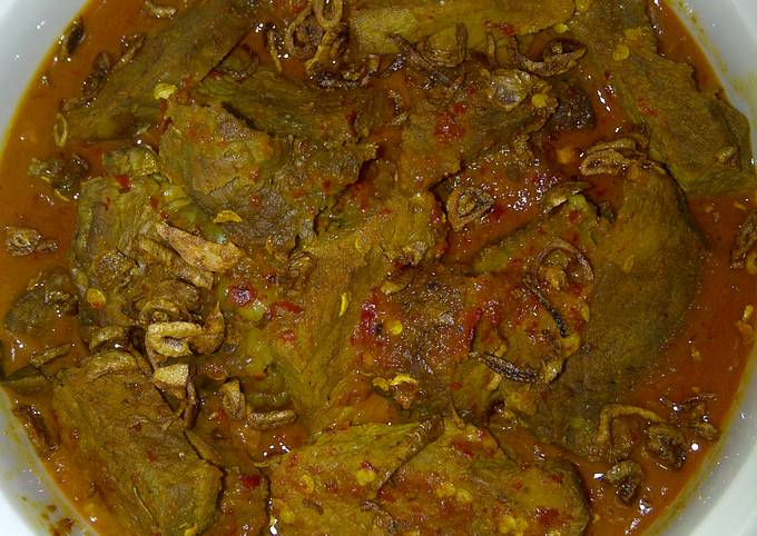 Rendang Sapi Kuah Pedas