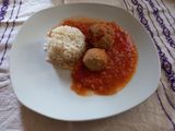 Albóndigas en salsa de tomate
