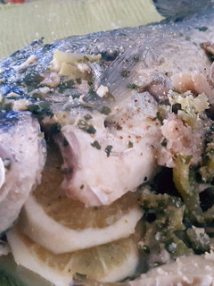 Una foto de Pescado blanco con apio