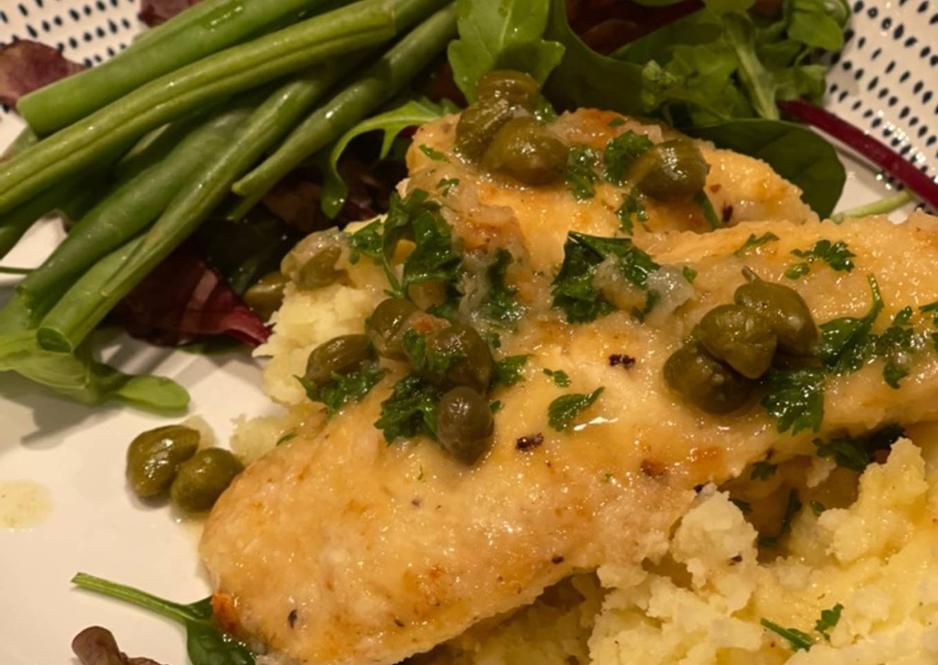 Chicken Breasts in a Lemon and Caper Sauce