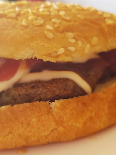 A picture of Bean patty burger💝.