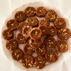 A picture of Date rounds (khajoor puri).