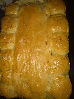 A picture of Bread meat.