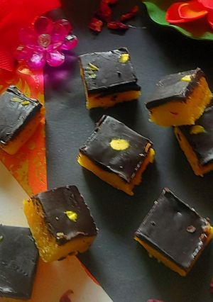 A picture of Badam chocolate fudgy bites.