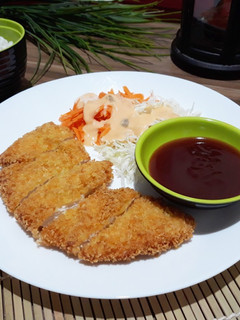 Foto resep CHICKEN KATSU With Tonkatsu Sauce & Salad 👍