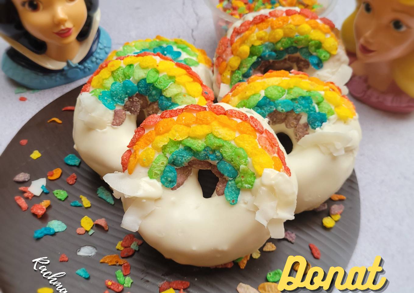 238. Donat Pelangi