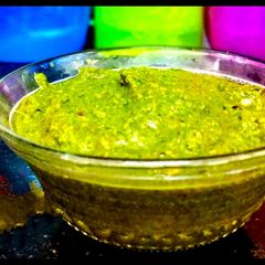 A picture of Coriander,mint chutney.