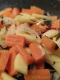 Spadellata di carote e mele 🥕🍏