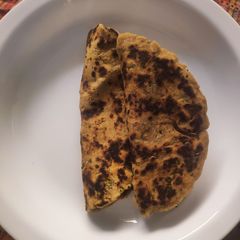 A picture of Aaloo Roti.