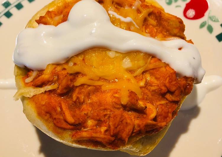 How to Make Any-night-of-the-week Spicy 🥵 Buffalo Chicken 🐔 Cups