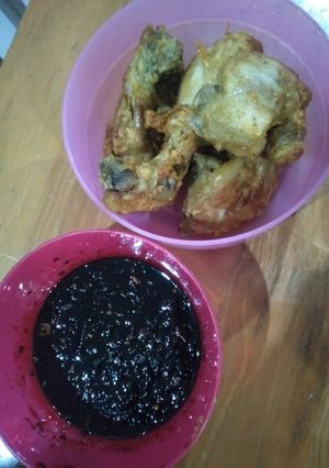 Foto resep Ayam Goreng Pemuda dan Sambal Kecap Bawang