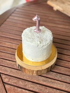 Una foto de Tarta de piña colada BLW - para el cumple 1 de Isabel