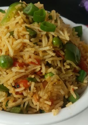 A picture of Schezwan fried rice.