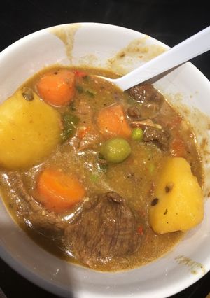 A picture of P-lo's Carne Guisado 👈 🏼Spanish Beef stew.