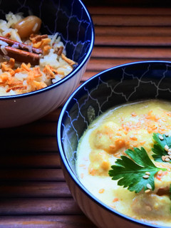 Una foto de Curry verde con gambas