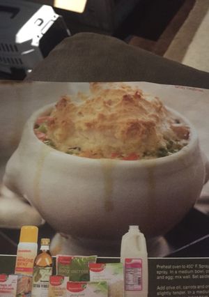 A picture of Leftover Turkey Pot Pie.