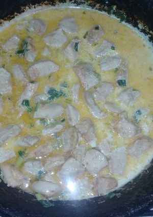 Una foto de Pollo al verdeo con crema