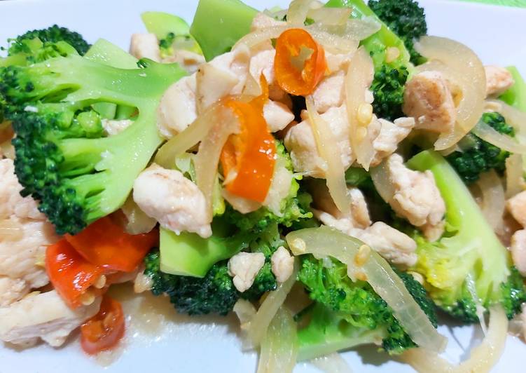 Brokoli Cah Ayam