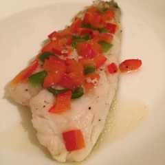 Una foto de Pescadilla al papillote