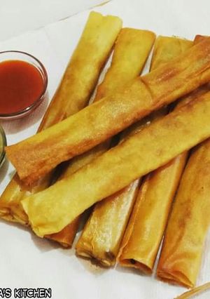 चिकन सिगार रोल्स (Chicken cigar rolls recipe in Hindi) रेसिपी मुख्य फोटो