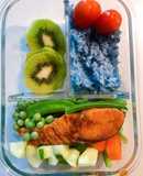 Cá hồi sốt teriyaki (eat clean). Cơm hoa đậu biếc