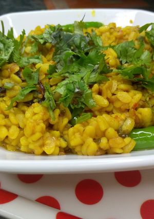 A picture of Mash ki daal.