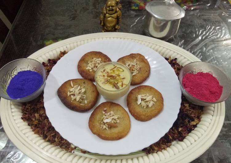 Banana Malpua with kesariya Rabadi