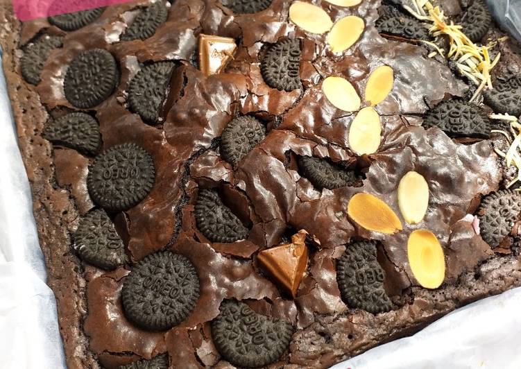 Cara Membuat 19. Crust Fudgy Brownies yang sederhana