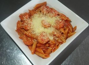 Una foto de Penne Rigate en Salsa de Camarones a la Diabla