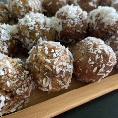 A picture of Vegan Healthy Bites, Vegan Workout Snack.