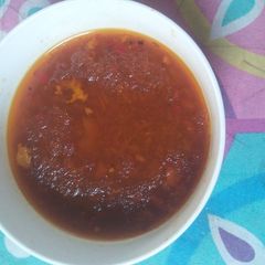 A picture of Chicken yakhni.