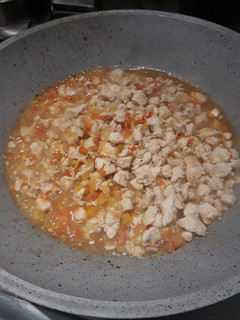 Una foto de Relleno para empanadas de pollo