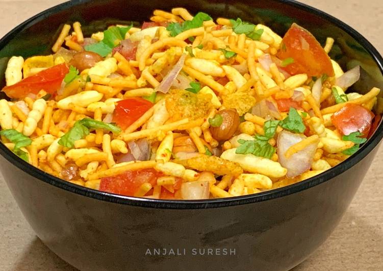 Simple Way to Prepare Perfect Bhel !!