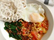 Gambar resep mie indomie kuah pedas