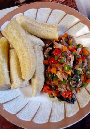 A picture of Boiled Plantain and Veggies Sauce With Smoked Fish.