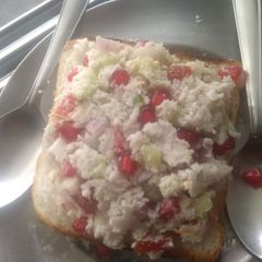 A picture of Healthy Coconut Aloo Tikki bread.