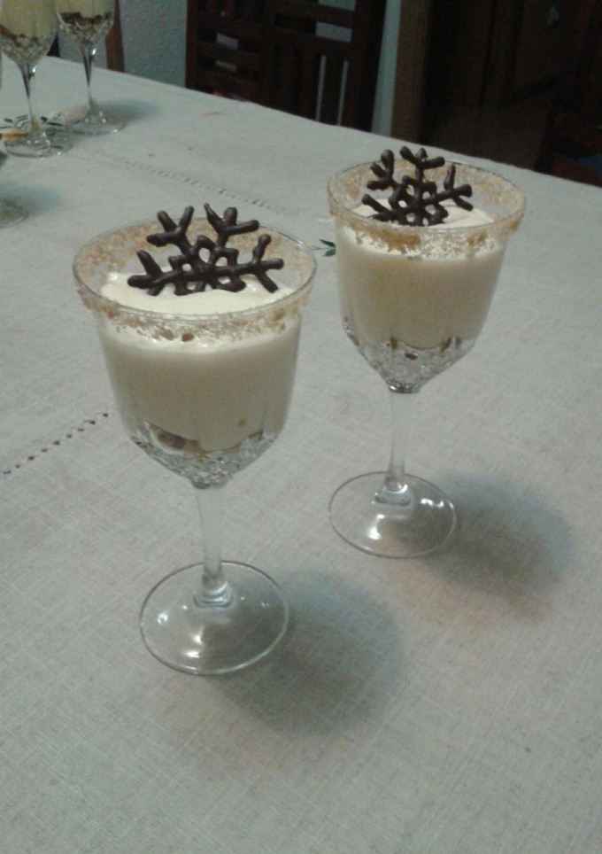 Una foto de Vasitos de crema mascarpone