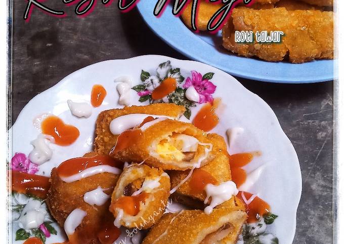 Ini dia! Bagaimana cara buat Risol Mayo (Roti Tawar)  sedap