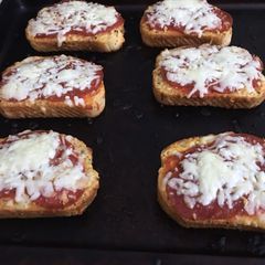 Texas toast pizza#mycookbook A picture of Texas toast pizza#mycookbook.