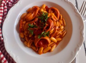 Foto di Cavatelli con sugo di calamari 🦑