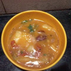 A picture of Maangai Sambaar.