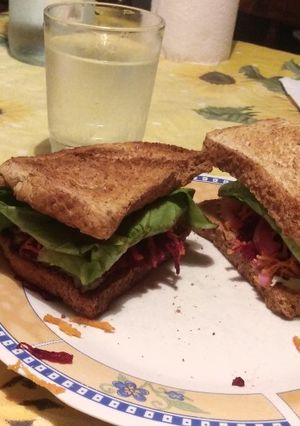 Una foto de Sándwich Vegano 😊