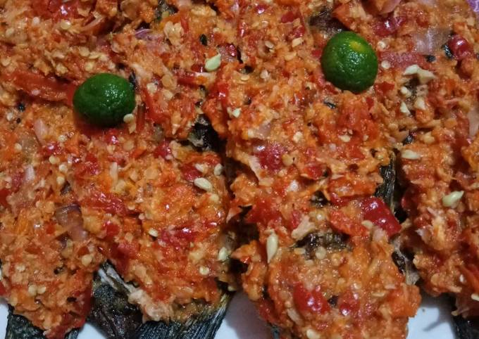 Resep Pecak Ikan Mas Oleh Eka Setyowati Cookpad