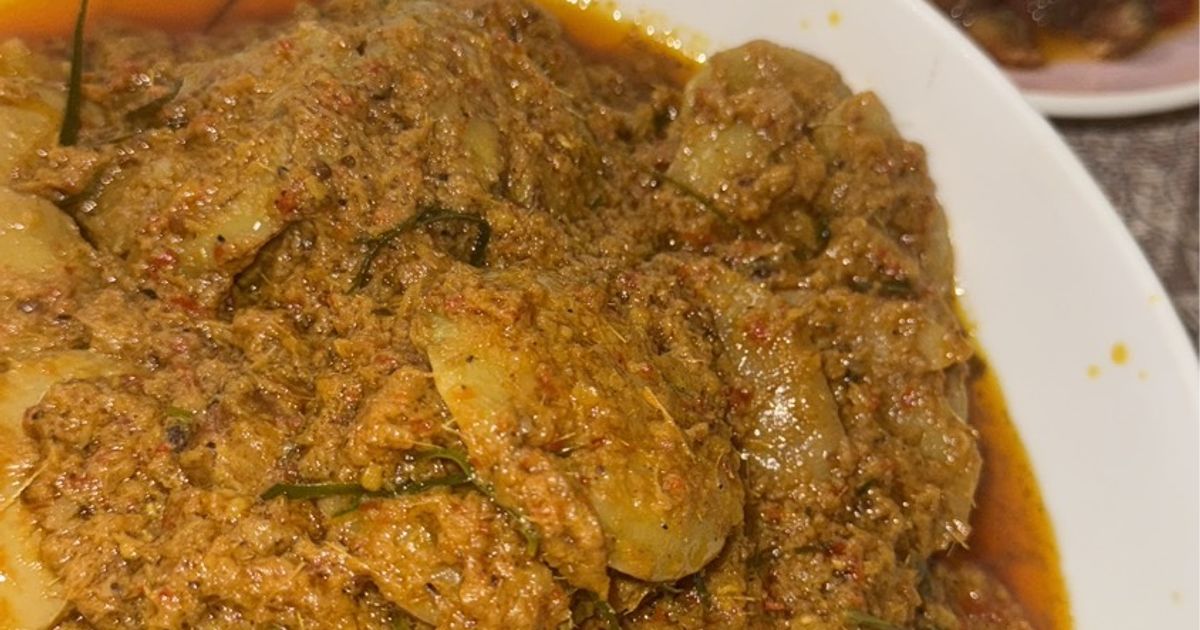 Rendang / Kalio Jengkol