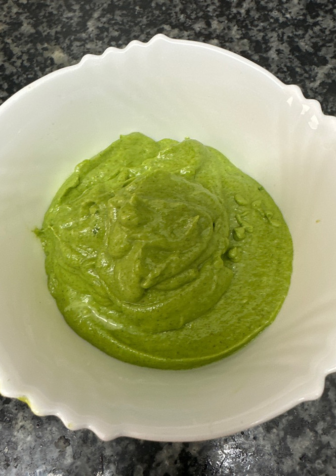 Una foto de 463. Mojo verde canario (salsa)