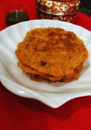 बेसन के चीले (besan ke cheele recipe in hindi) रेसिपी मुख्य फोटो