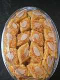 (332) Almond Cheese / Almond Kaastangel
