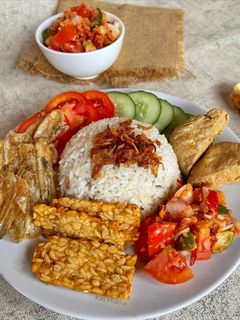 Foto resep Nasi Liwet Teri Magic Com